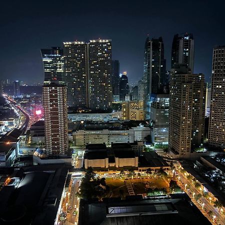 El Romantico Staycation At Fame Residence Mandaluyong Exterior photo